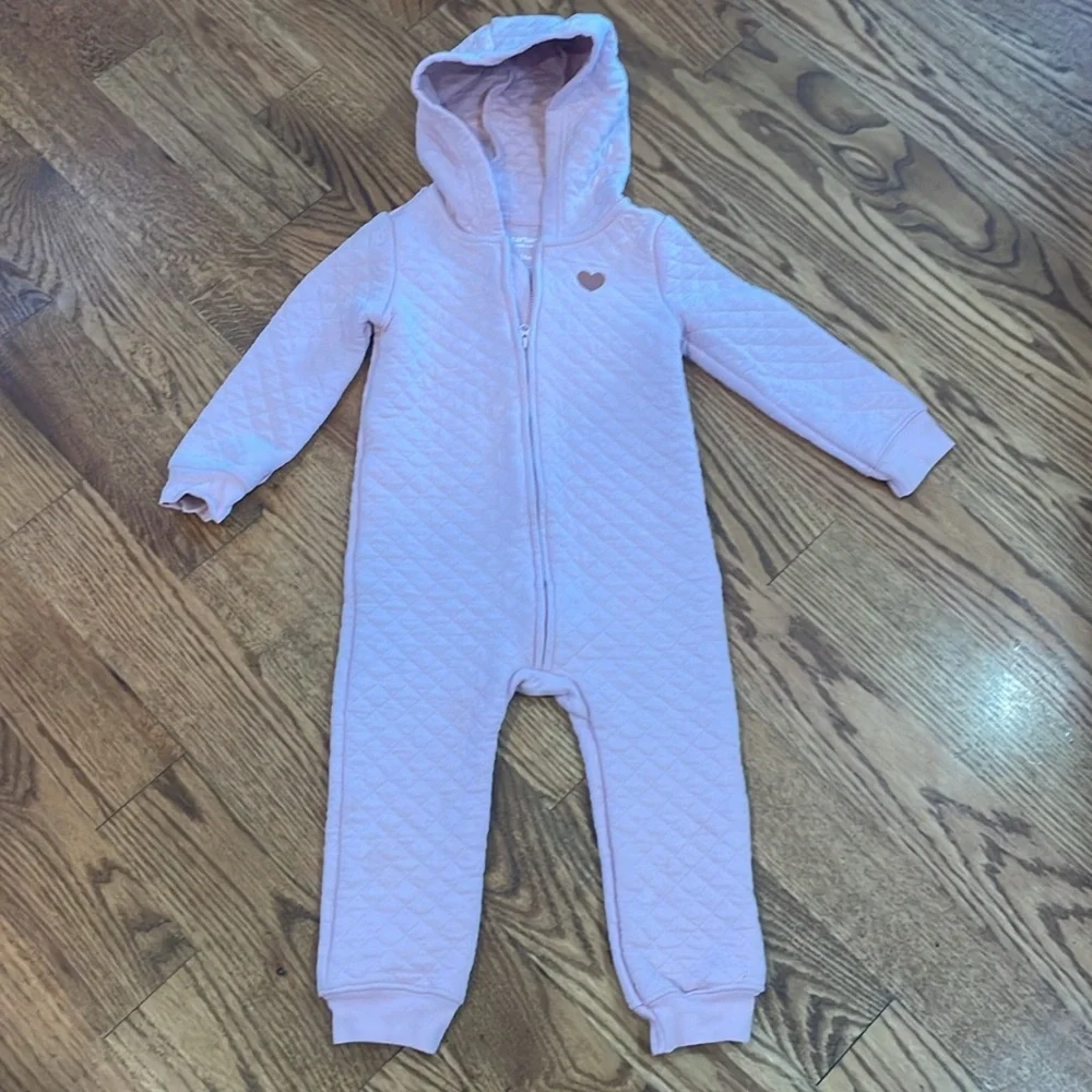 Baby Girl Quilted Hooded One Piece Suit. Size 24 Months. Excellent to Like New.